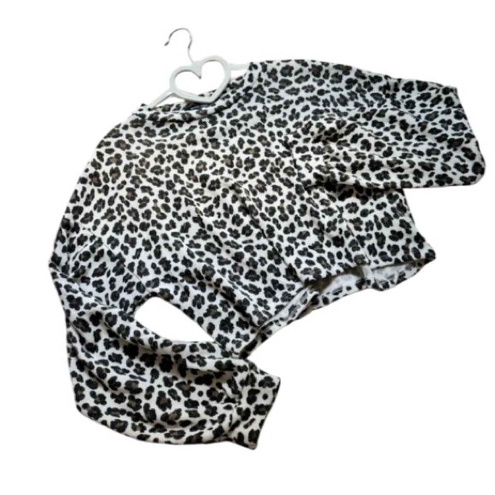 25. Gypsy Rose Soft Leopard Print Top‎ Small